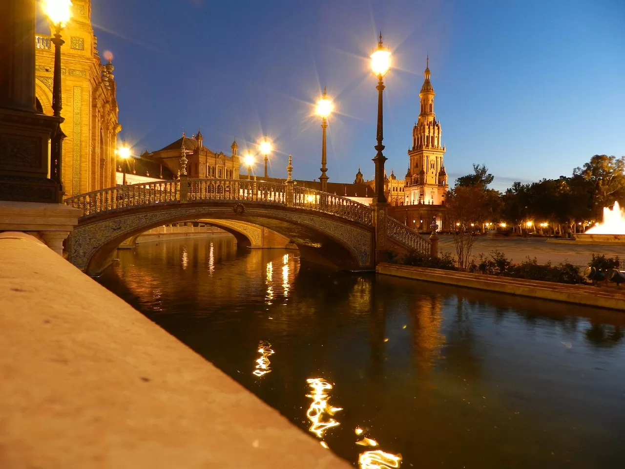 Eine Unvergessliche Führung durch Sevilla: Entdecken Sie die Seele Andalusiens mit Estela